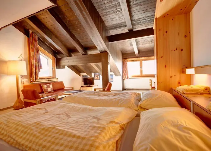 Chesa Munteratsch 2-zimmerwohnung 404 Typ E *