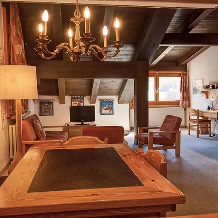 Chesa Munteratsch 2-zimmerwohnung 404 Typ E Apartamento