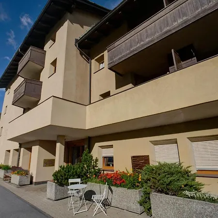 Chesa Munteratsch 2-zimmerwohnung 404 Typ E *