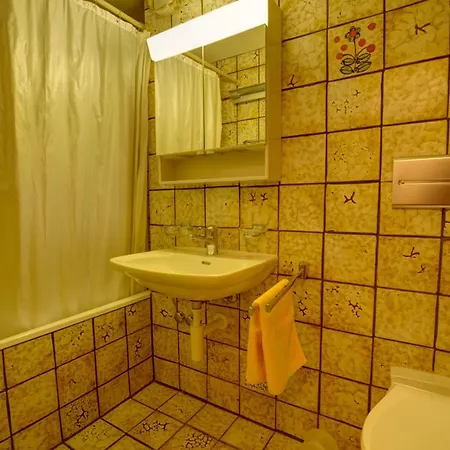 Appartement Chesa Munteratsch 2-zimmerwohnung 404 Typ E Silvaplana